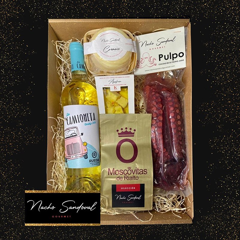 Christmas gift basket from Nacho Sandoval.