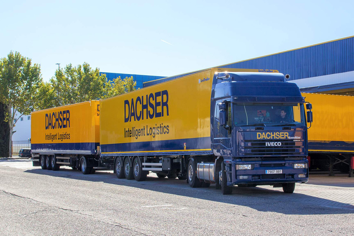 Duo trailer de Dachser.